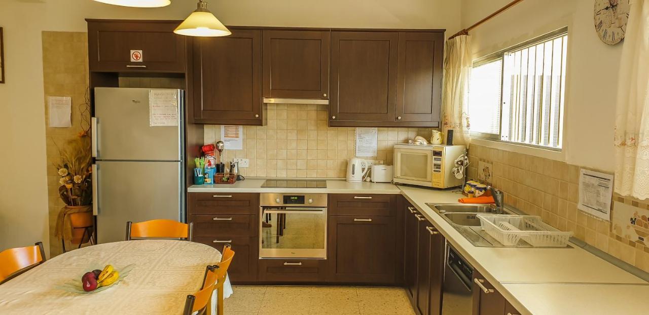 הוילה נאו חוריו Yiangos House מראה חיצוני תמונה